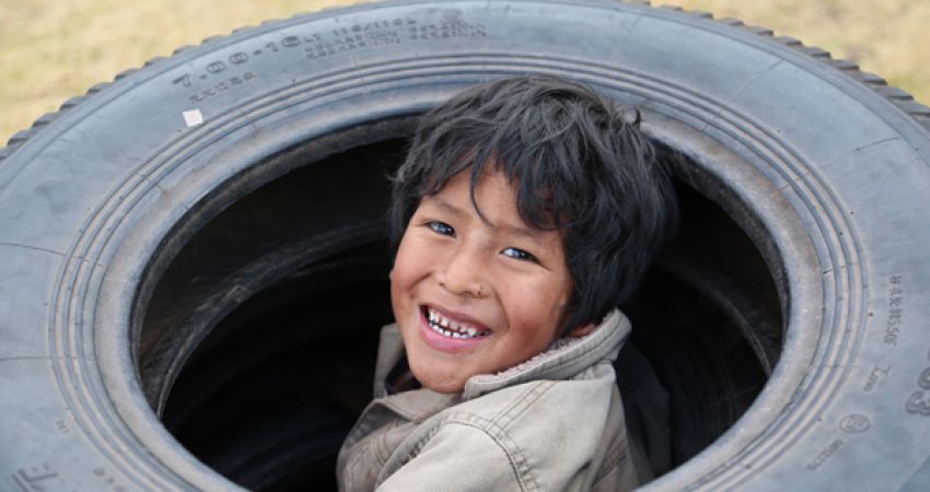 厄瓜多尔街头儿童-自2003年以来，超过20,000名快乐志愿者