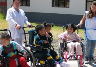 阿根廷残疾儿童实习-自2003年以来最低费用和信任”>
                 </div></a>
               </div>
               <div class=