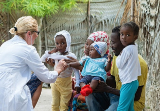 在加纳当医生志愿者