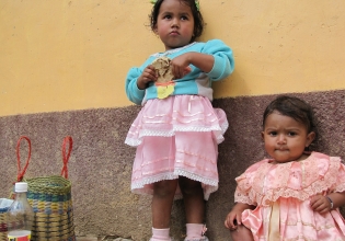 在危地马拉做儿童看护志愿者