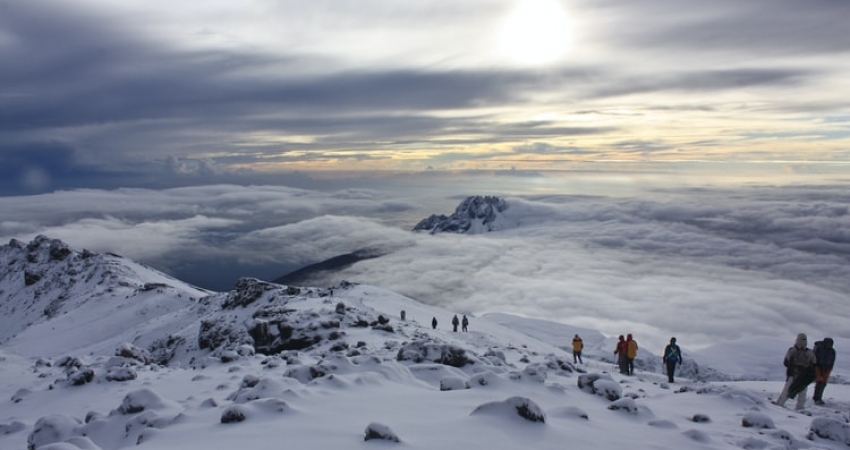 Machame Route 6 Days - Kilimanjaro Trekking
