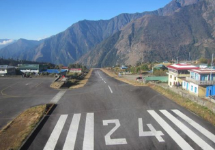珠峰大本营徒步旅行-尼泊尔徒步公司＂>
                 </div></a>
               </div>
               <div class=