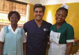 加纳医疗保健志愿者